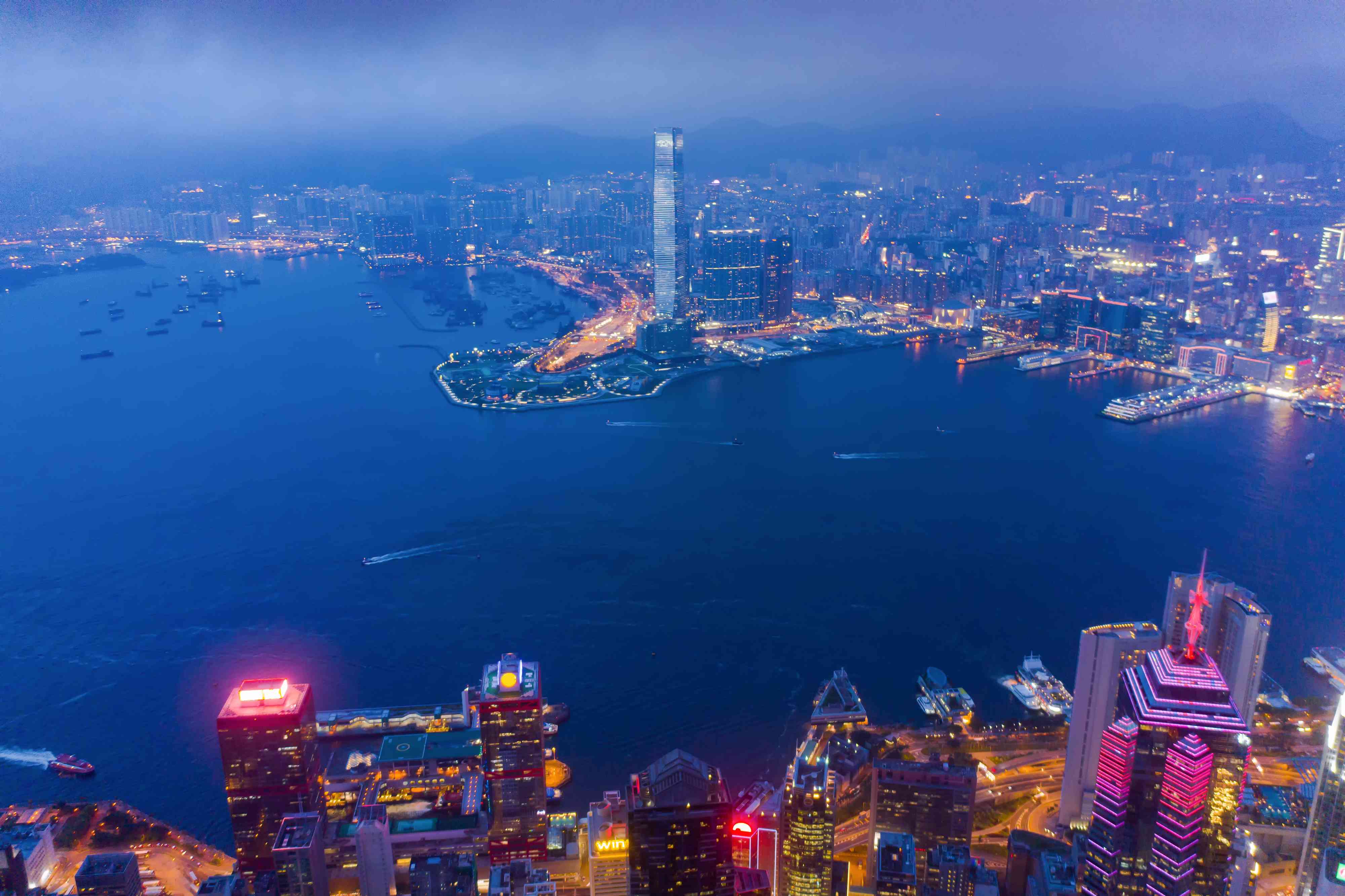 中國香港專才計劃，簡單拿身份！